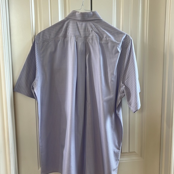 *SOLD*Eddie Bauer short sleeved shirt size large - Picture 3 of 3